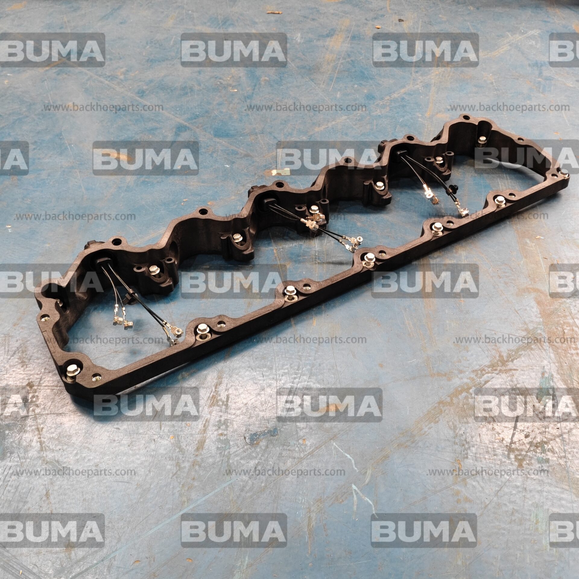 3172717 Valve Cover and Injection Harness Base